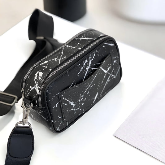 Crossbody чантичка в черно