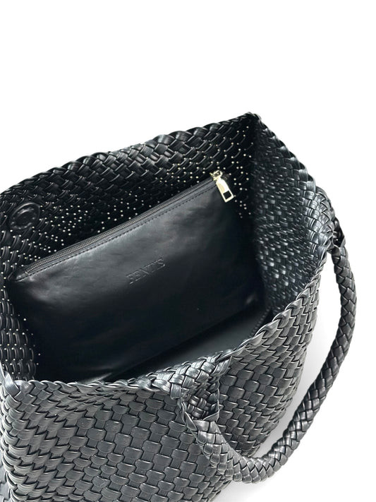 Плетена чанта - черно