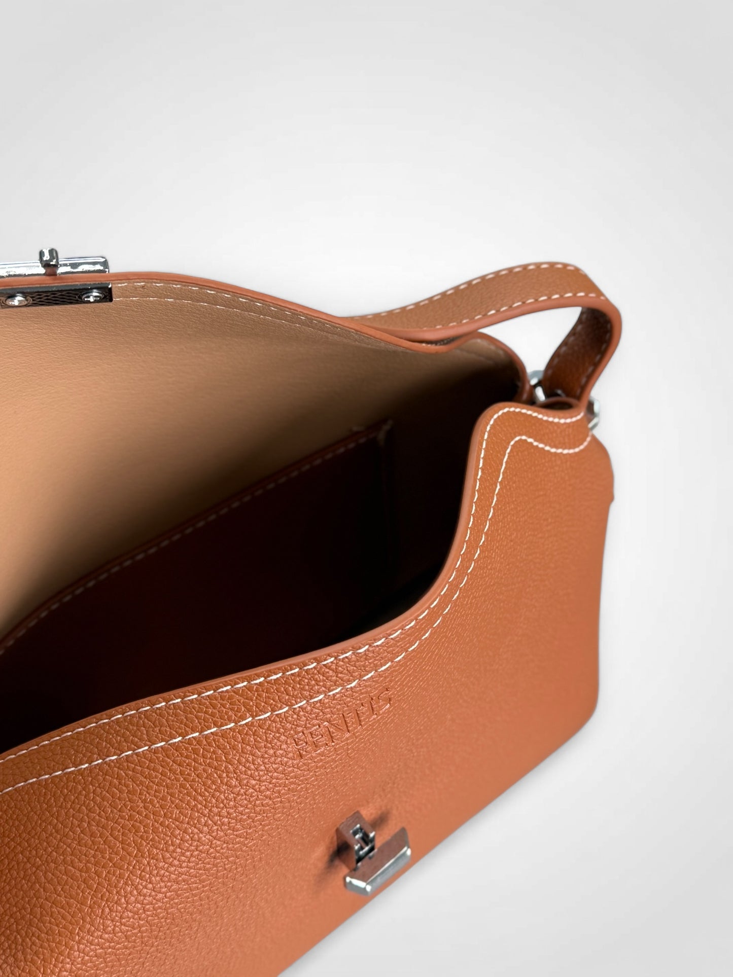 Чанта Eva кафяво