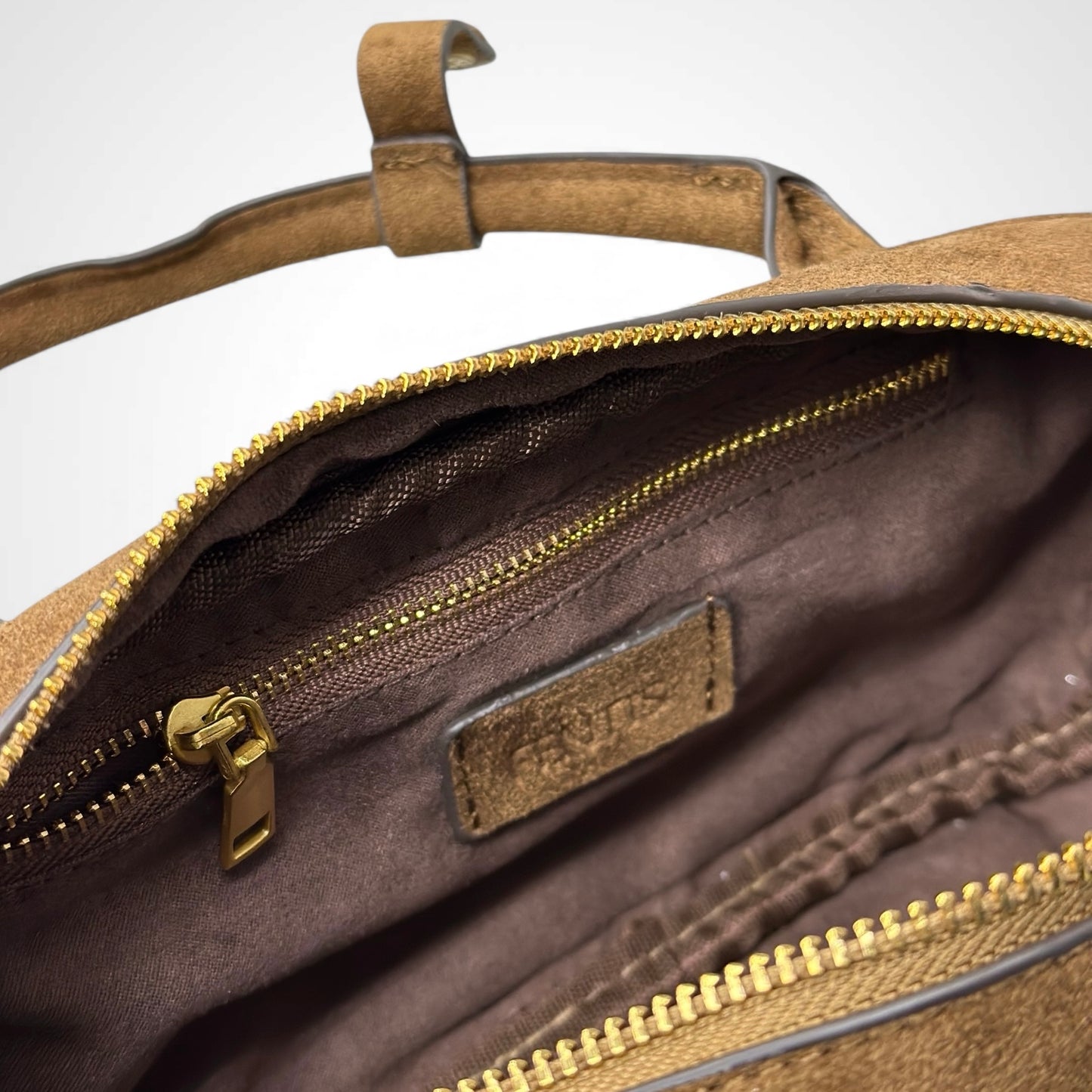 Чантичка Kaya-велур